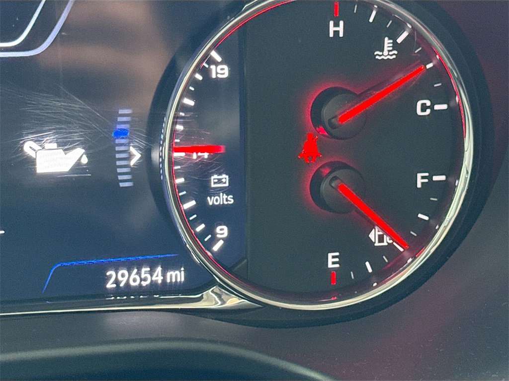 Used 2021 GMC Acadia Denali w/ Trailering Package image 12