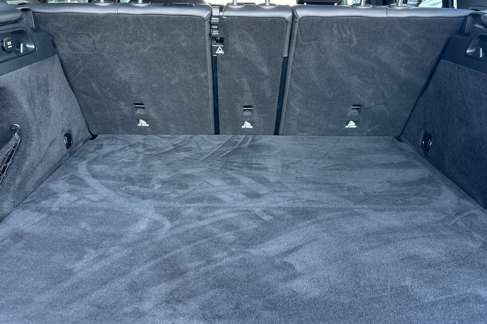 Used 2019 Mercedes-Benz GLC 350e 4MATIC image 19