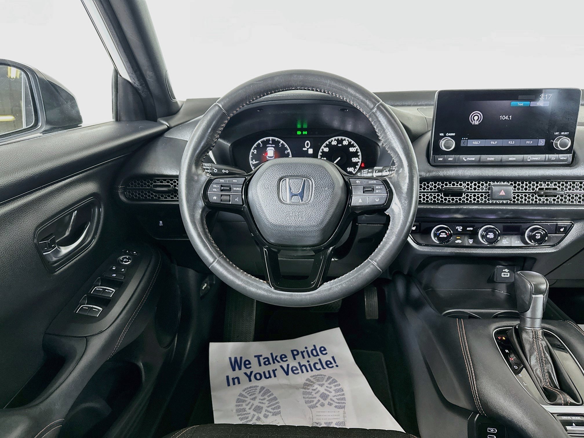 Used 2024 Honda HR-V Sport image 20