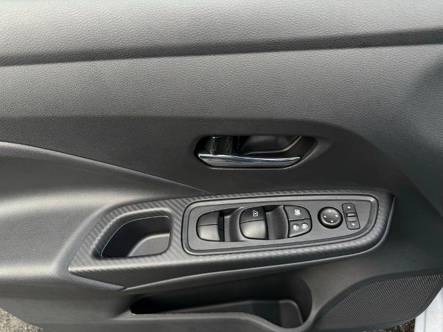 New 2025 Nissan Versa SV w/ Trunk Package FWD image 18