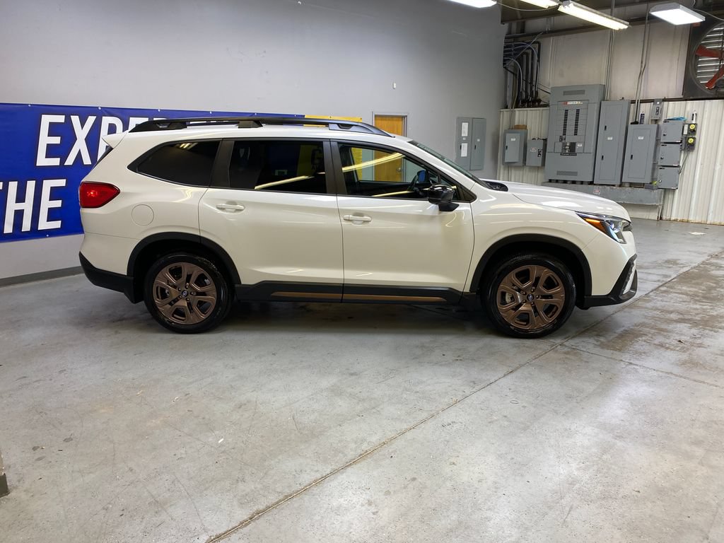 Used 2026 Subaru Ascent Limited Bronze AWD/4WD image 8