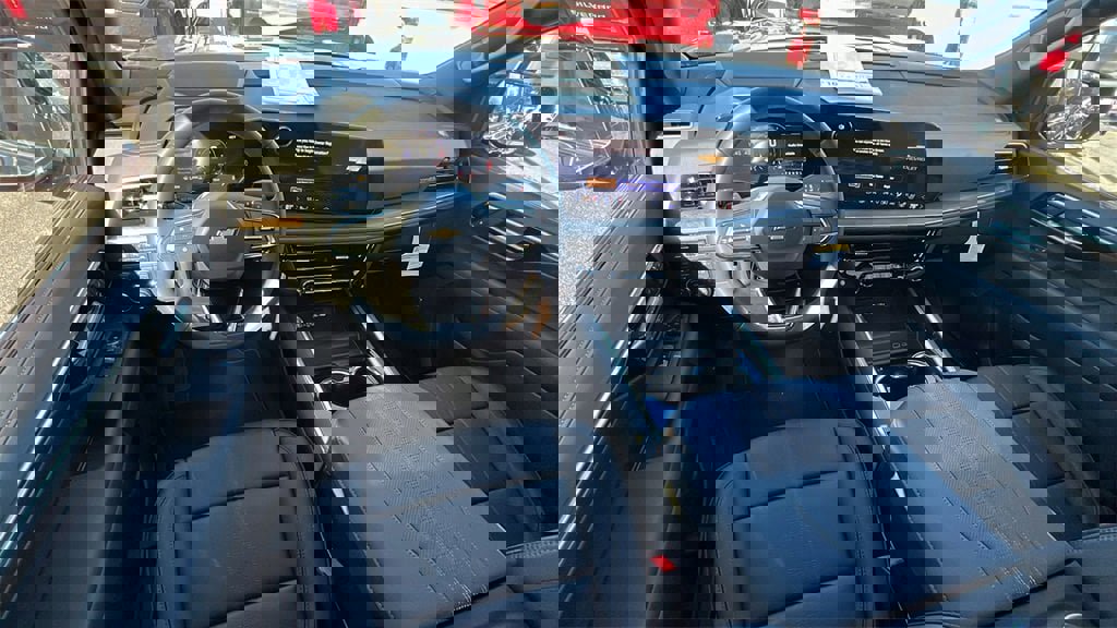 New 2026 Chevrolet Suburban High Country w/ Sun And Tow Package image 17