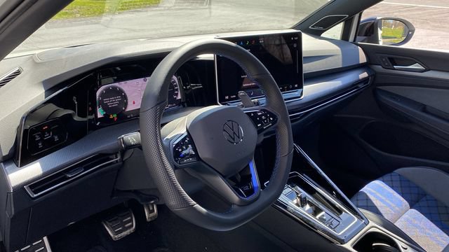 New 2026 Volkswagen Golf w/ Euro Style Package AWD/4WD image 11