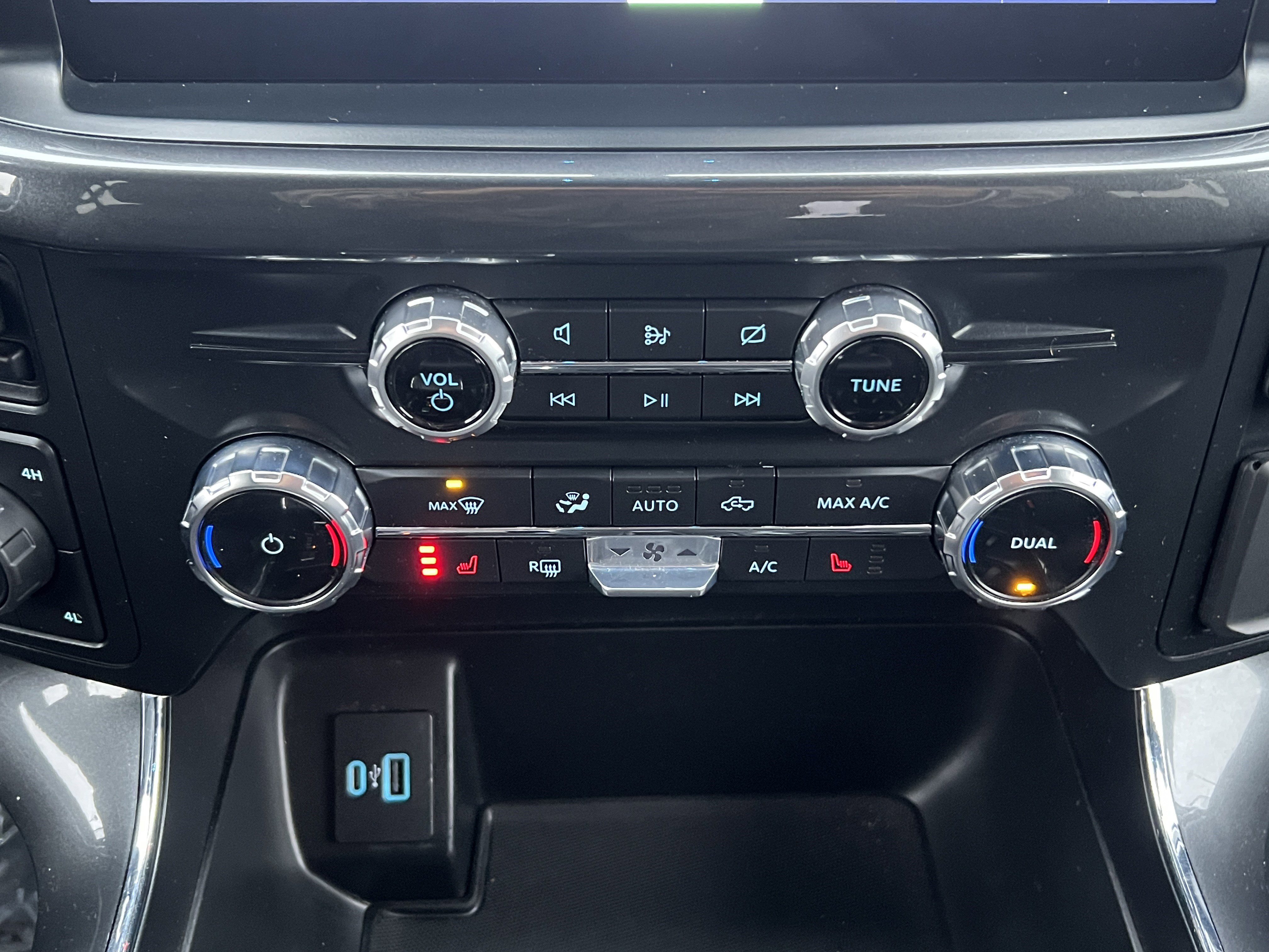 Used 2022 Ford F150 XLT w/ Equipment Group 302A High image 28