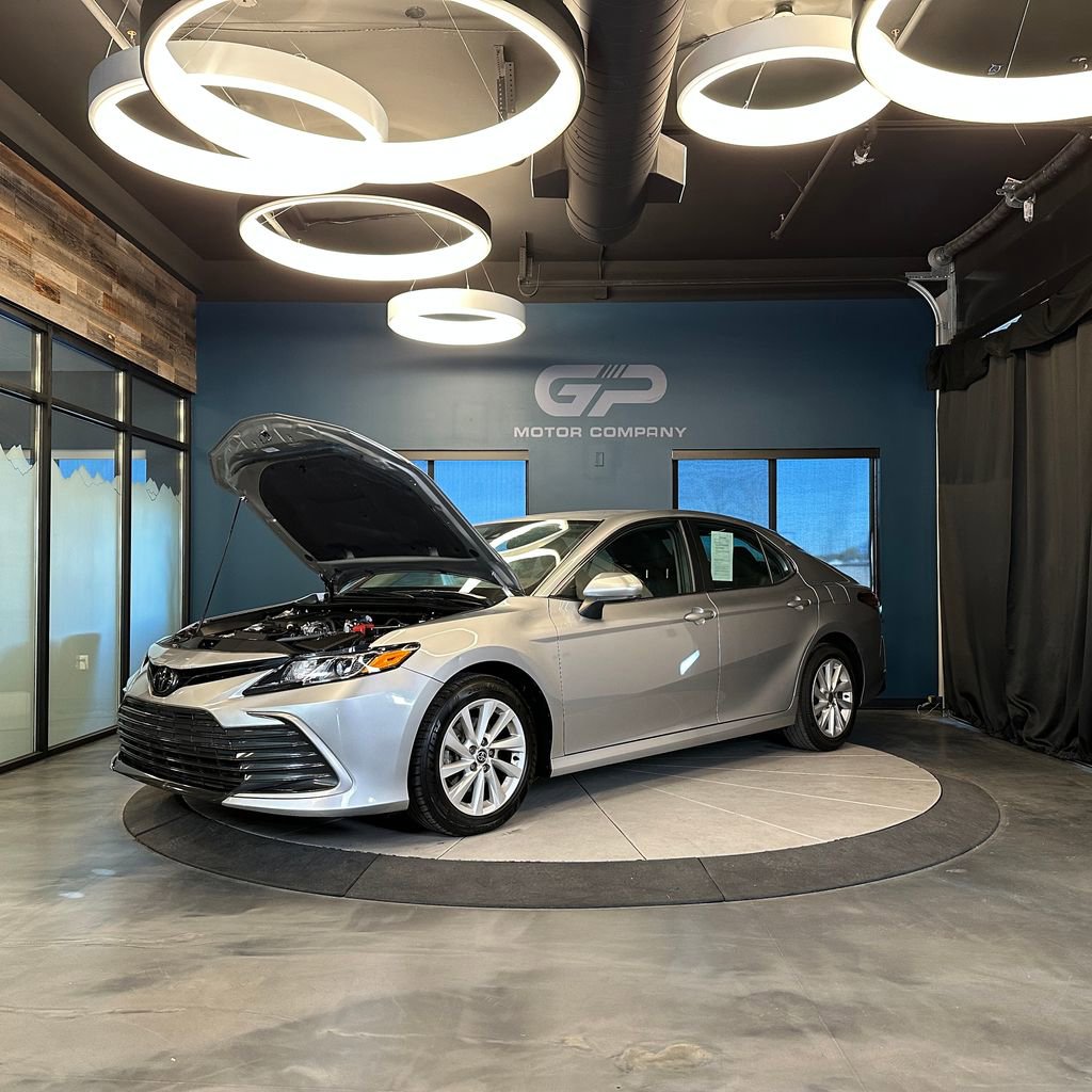 Used 2023 Toyota Camry LE FWD image 21
