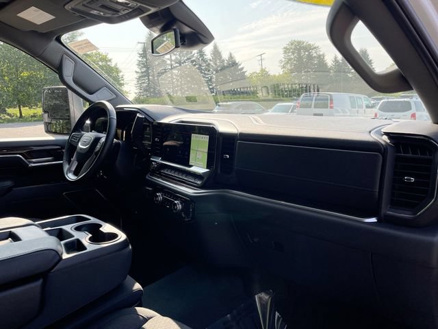 Used 2025 GMC Sierra 3500 SLE w/ Preferred Package AWD/4WD image 28