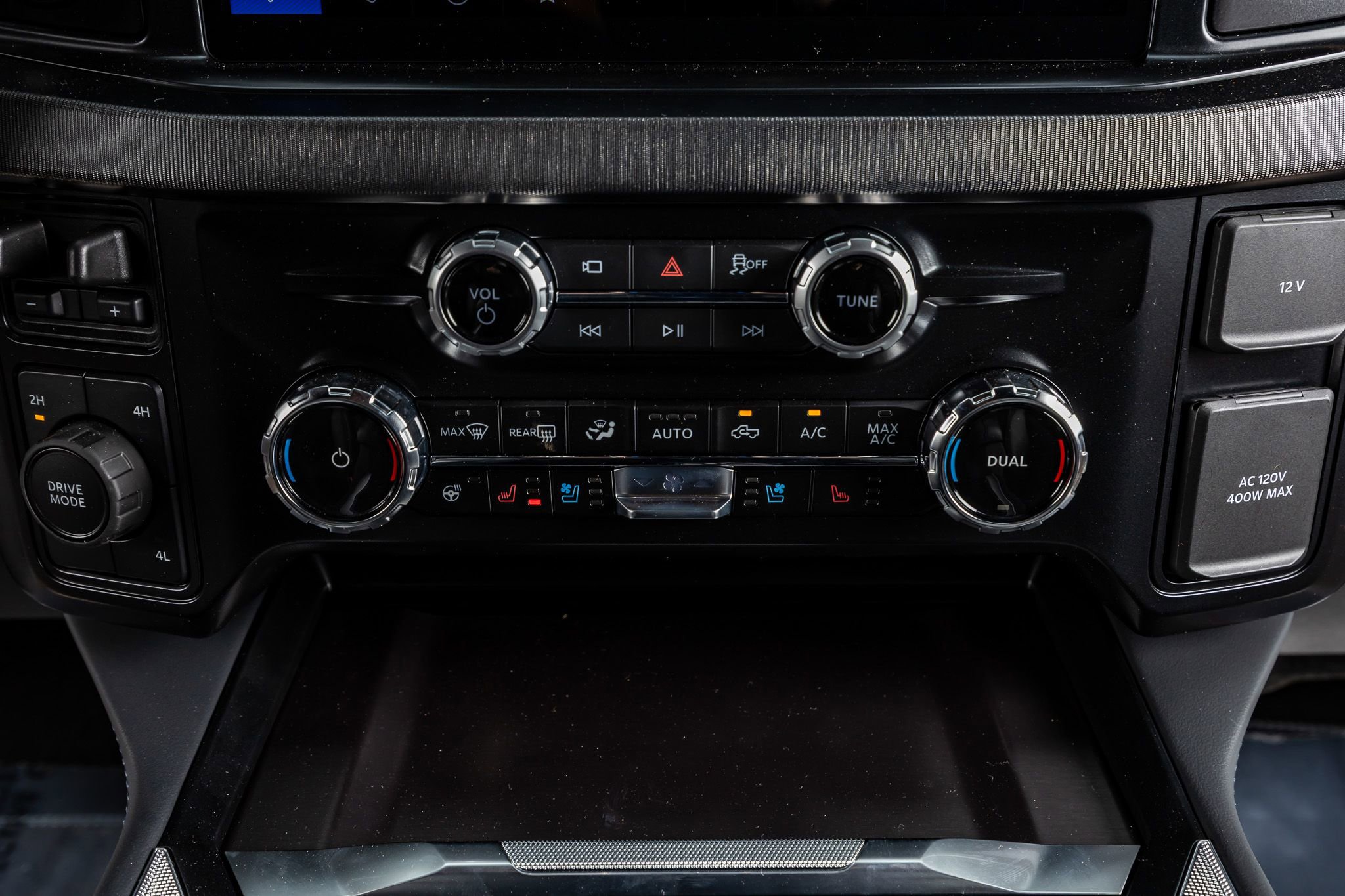 Used 2026 Ford F450 Platinum AWD/4WD image 26