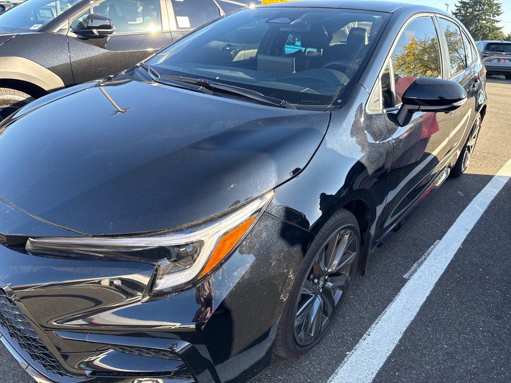 Certified 2026 Toyota Corolla SE FWD image 2