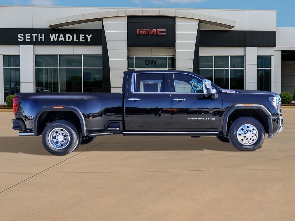 New 2026 GMC Sierra 3500 Denali w/ Denali Reserve Package AWD/4WD image 8