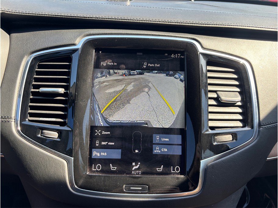 Used 2016 Volvo XC90 T6 Inscription w/ Vision Package image 32