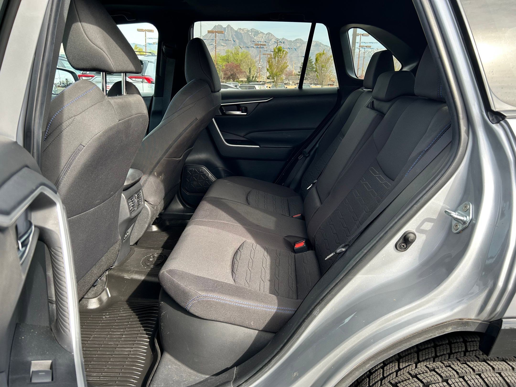 Certified 2024 Toyota RAV4 SE w/ Convenience Package image 23