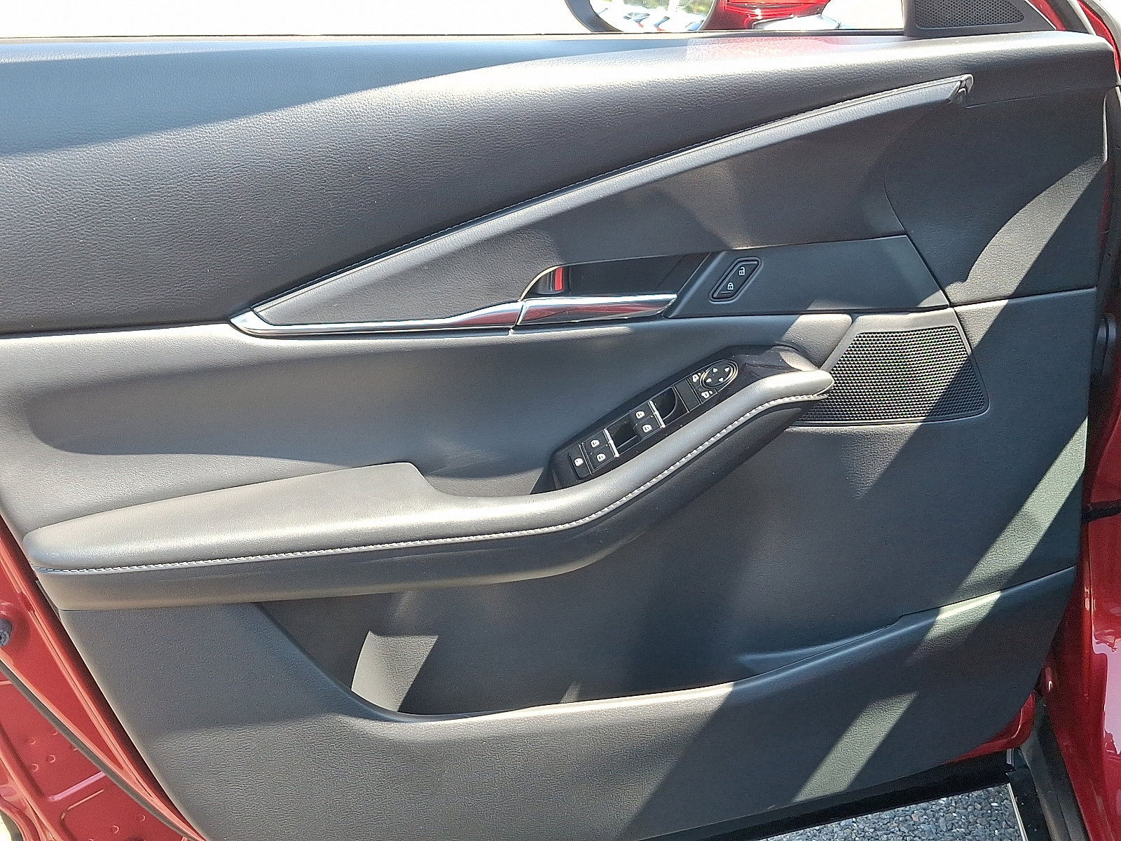 Used 2023 MAZDA CX-30 AWD 2.5 S w/ Preferred Package image 12