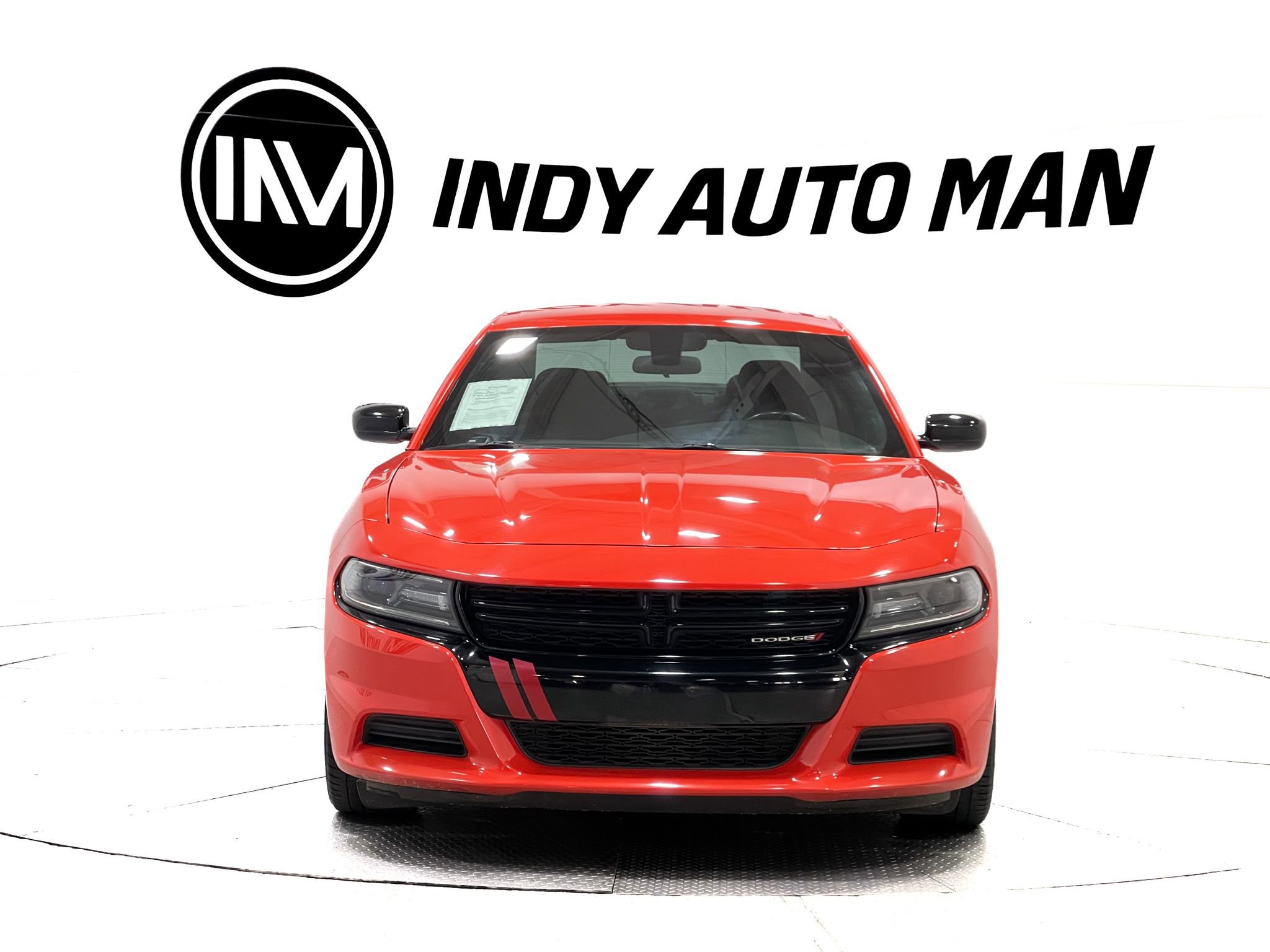 Used 2018 Dodge Charger SXT w/ Blacktop Package image 9