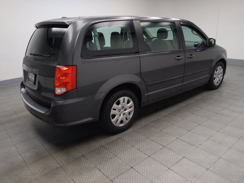 Used 2016 Dodge Grand Caravan American Value Package w/ UConnect Hands-Free Group FWD image 10