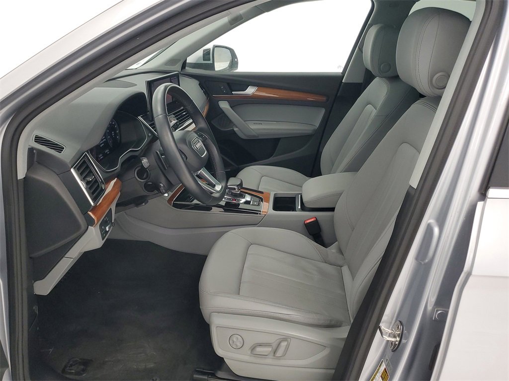 Used 2022 Audi Q5 2.0T Premium Plus image 11
