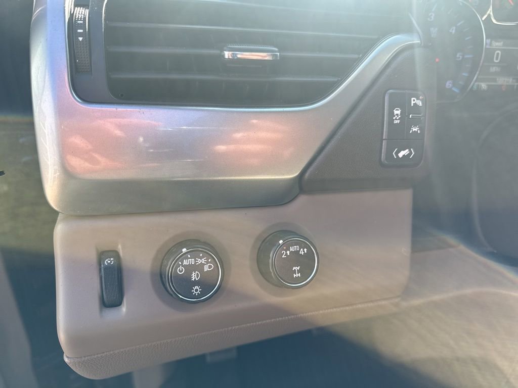Used 2020 Chevrolet Tahoe LT image 20