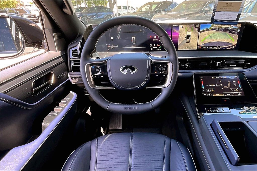 Used 2026 INFINITI QX80 4WD w/ Sport Exterior Package image 7
