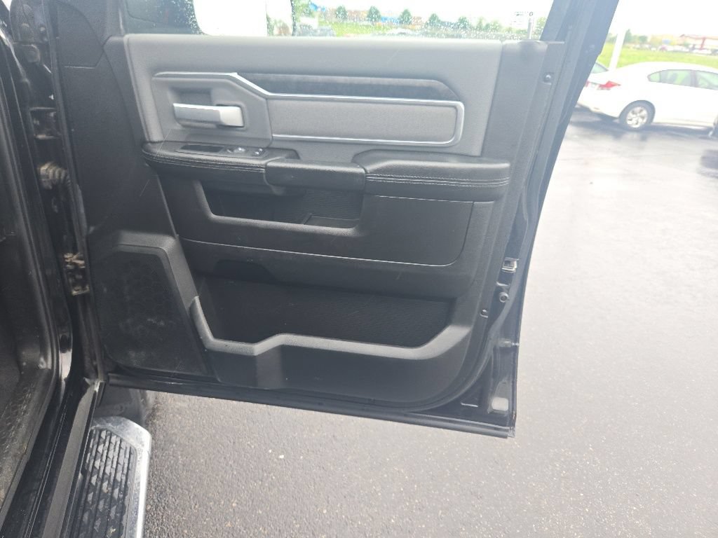 Used 2019 RAM 2500 Big Horn AWD/4WD image 30