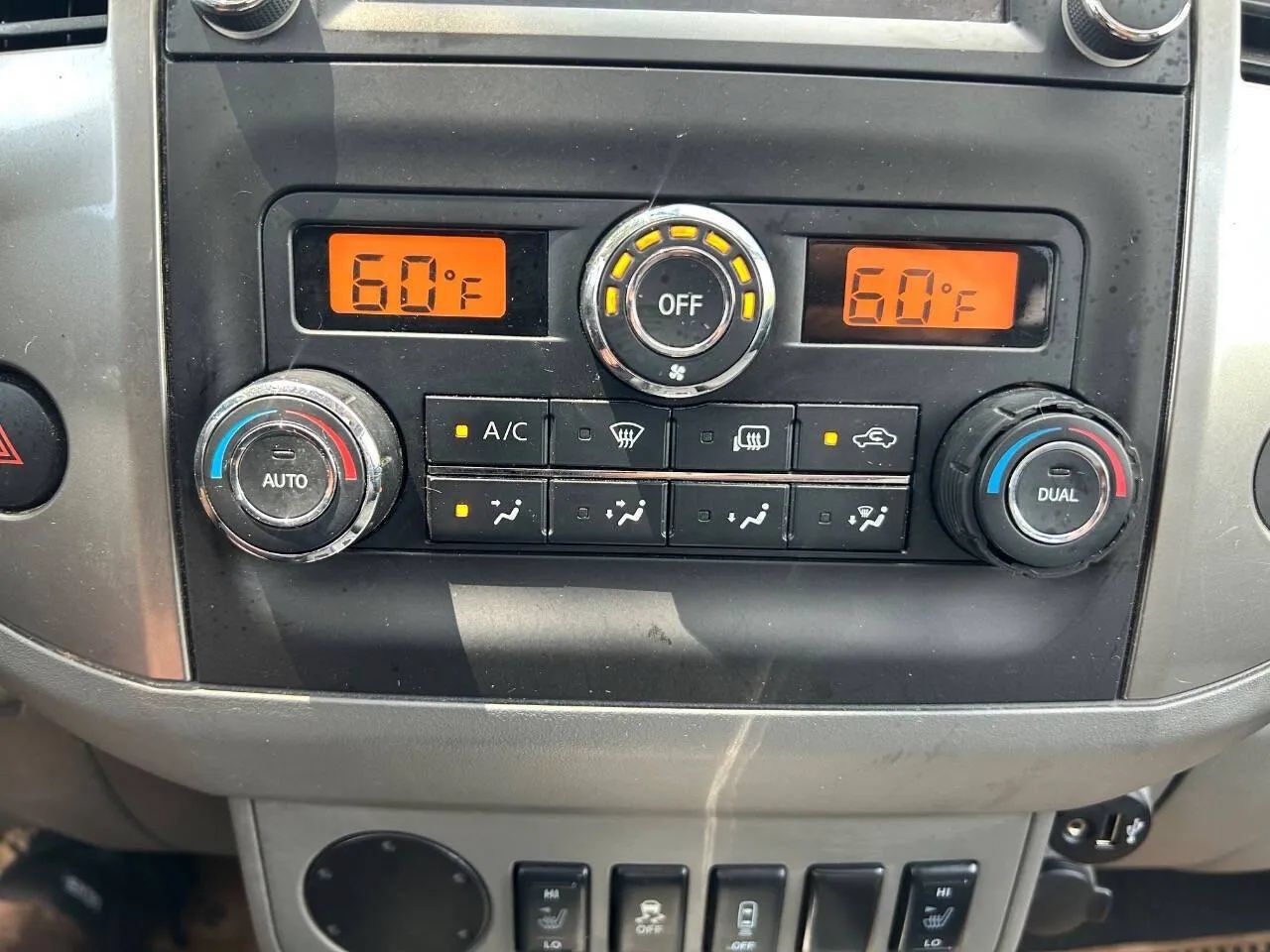 Used 2019 Nissan Frontier SL RWD image 21