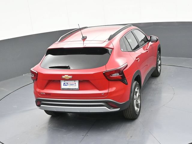 New 2026 Chevrolet Trax LT w/ Sunroof Package FWD image 53