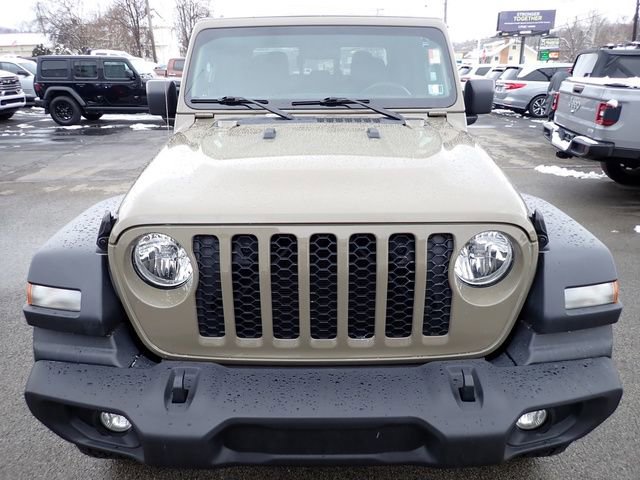 Used 2020 Jeep Gladiator Sport image 11