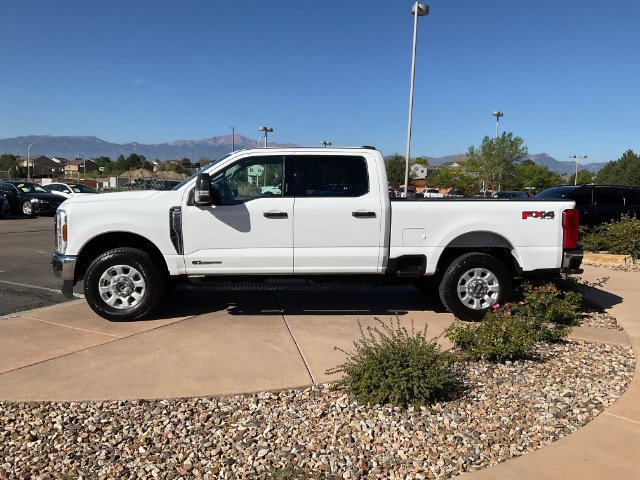 Used 2024 Ford F250 XLT w/ FX4 Off-Road Package AWD/4WD image 7