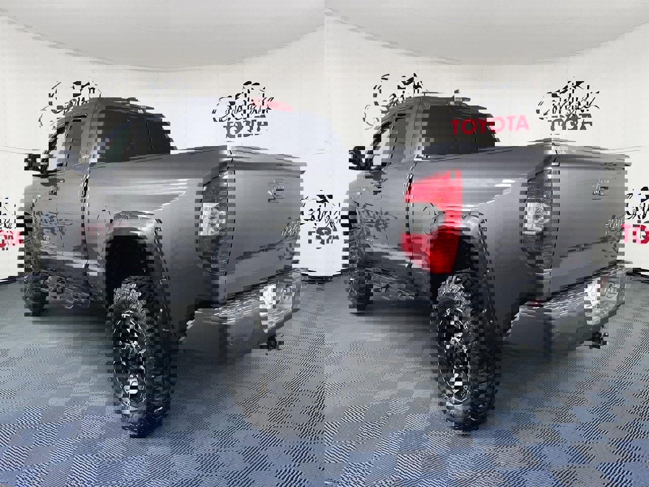 Used 2021 Toyota Tundra SR5 image 5