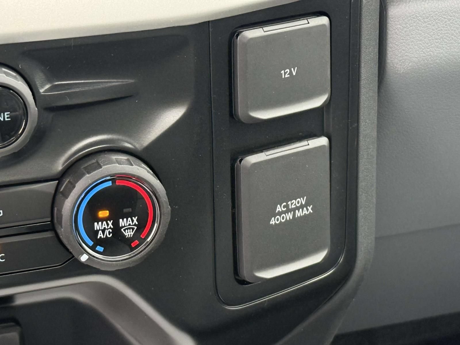 New 2026 Ford F550 4x4 Regular Cab Super Duty image 15