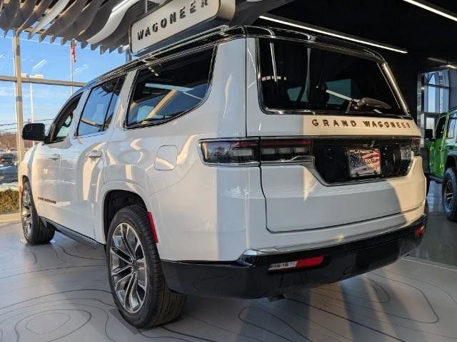 New 2025 Jeep Grand Wagoneer Series III w/ HD Trailer Tow Package image 3