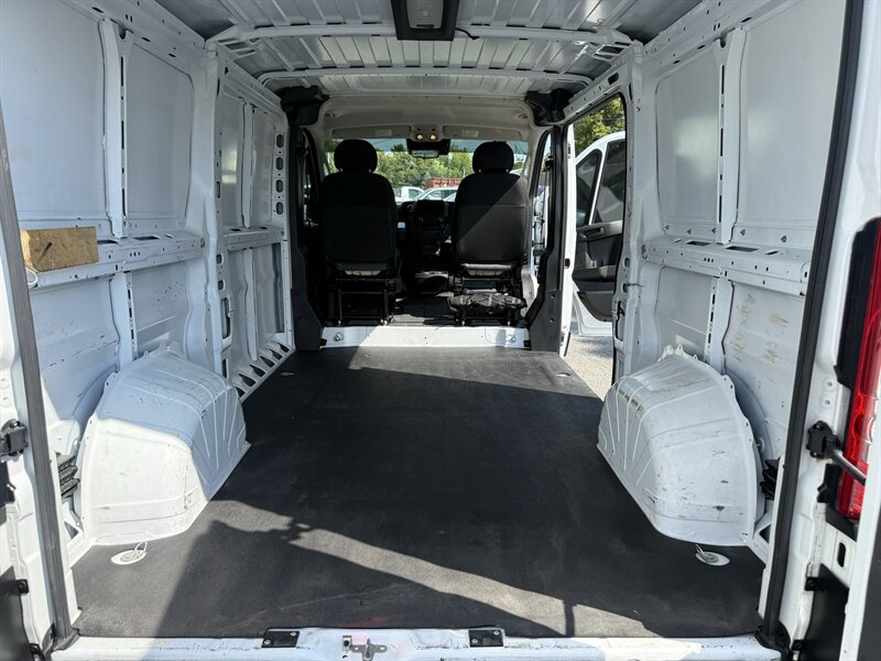 Used 2023 RAM ProMaster 1500 w/ Driver Convenience Group FWD image 32
