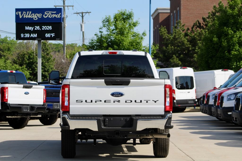 New 2026 Ford F250 XL AWD/4WD image 17