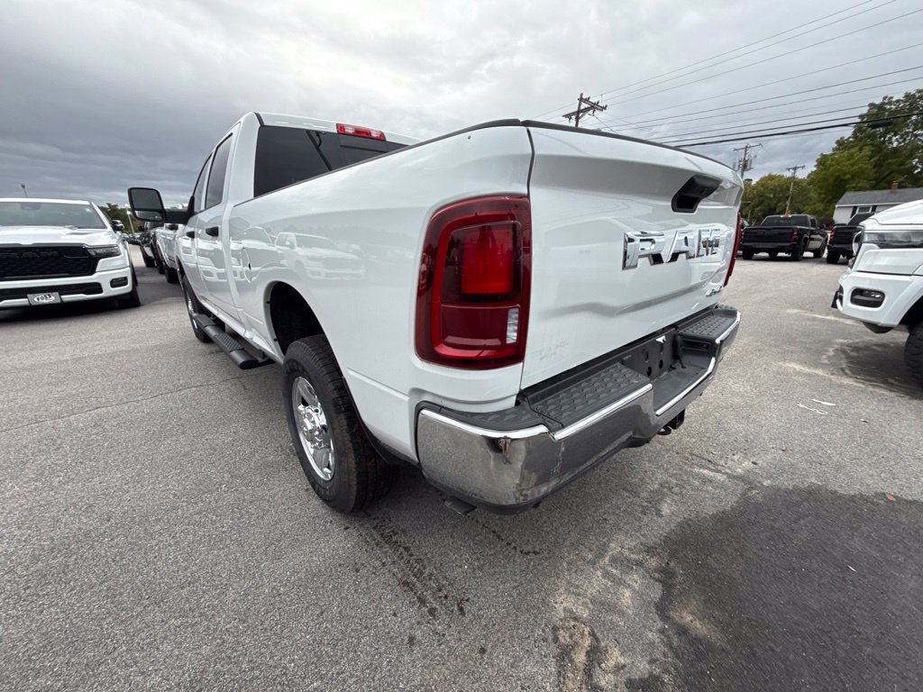 New 2026 RAM 2500 Tradesman AWD/4WD image 3