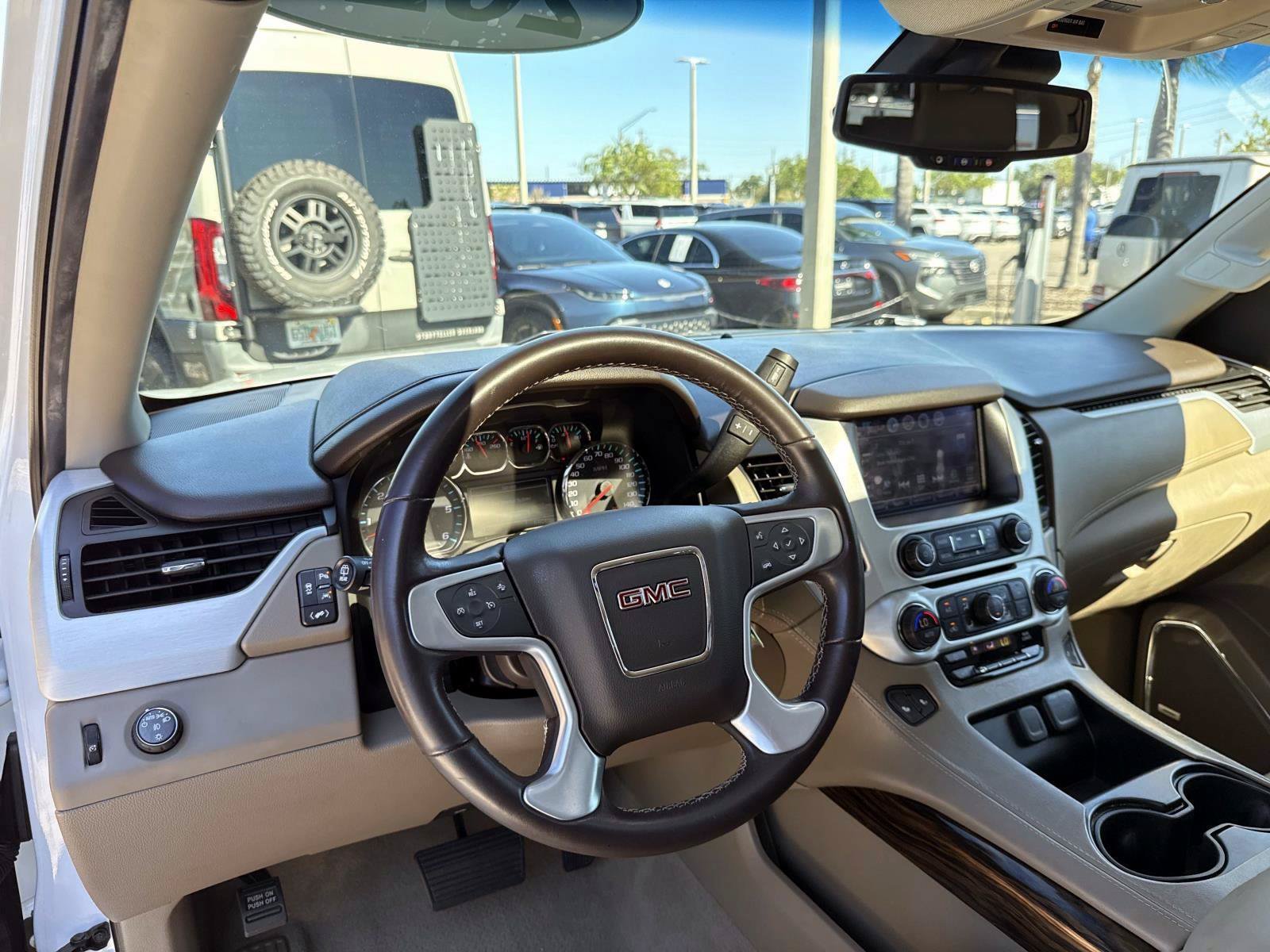 Used 2020 GMC Yukon SLT RWD image 18