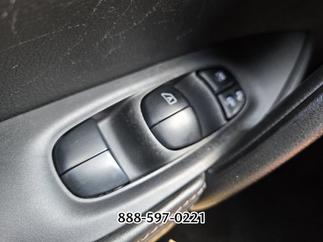 Used 2022 Nissan Rogue Sport S AWD/4WD image 32