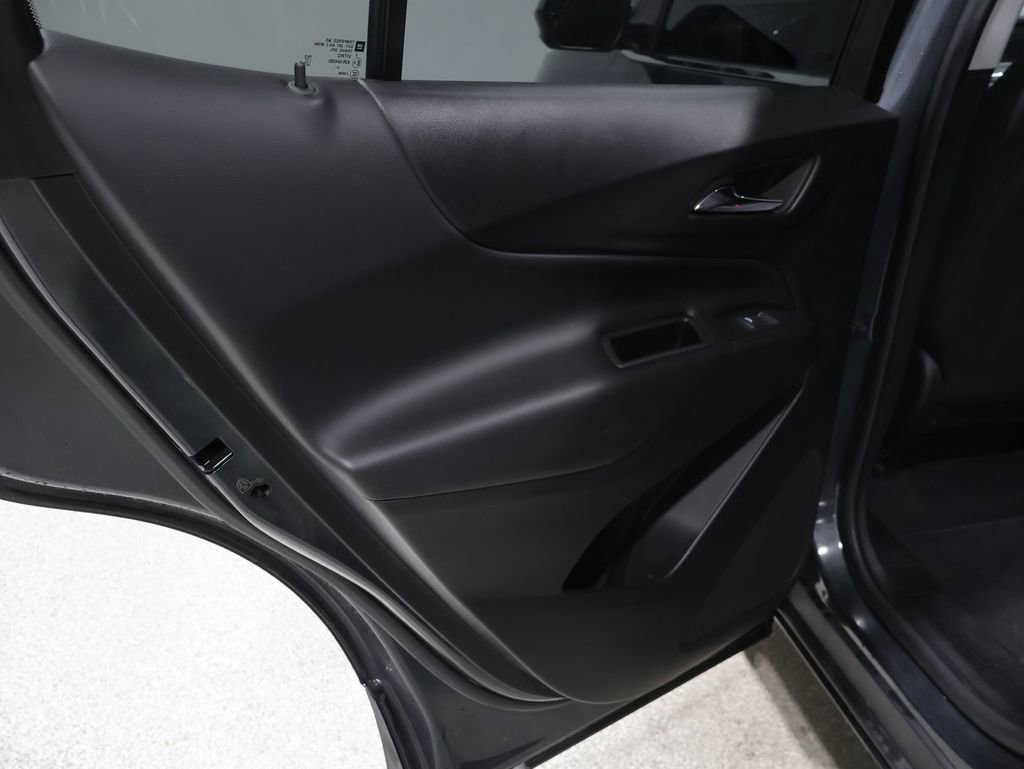 Used 2020 Chevrolet Equinox LT image 19