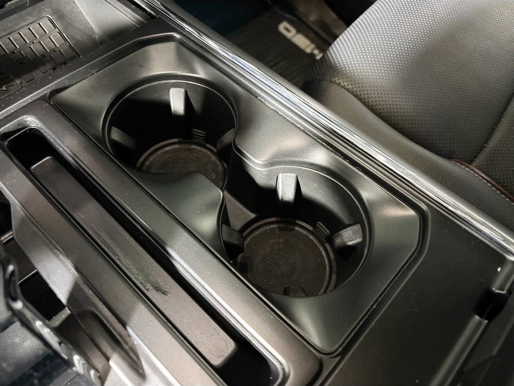 Used 2023 Ford F150 Lariat w/ Equipment Group 502A High image 15