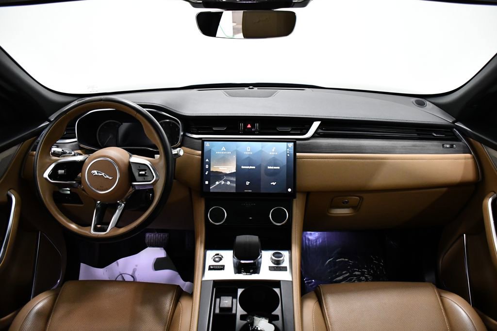 Used 2022 Jaguar F-PACE S image 8