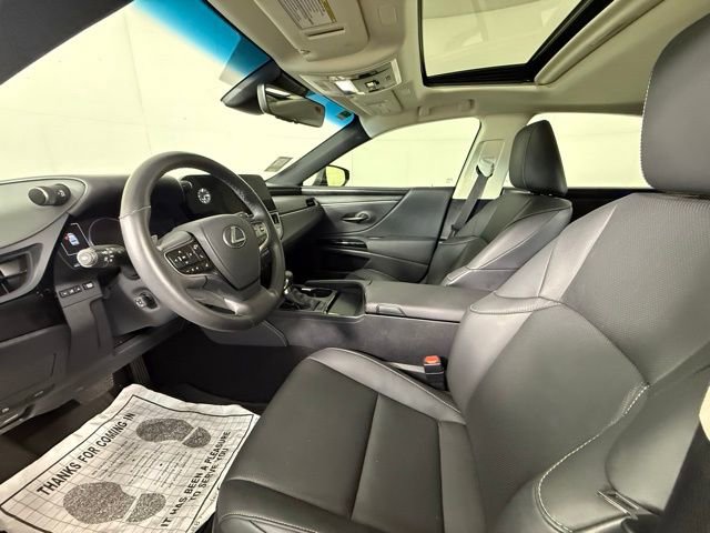 Certified 2023 Lexus ES 350 w/ Premium Package image 5