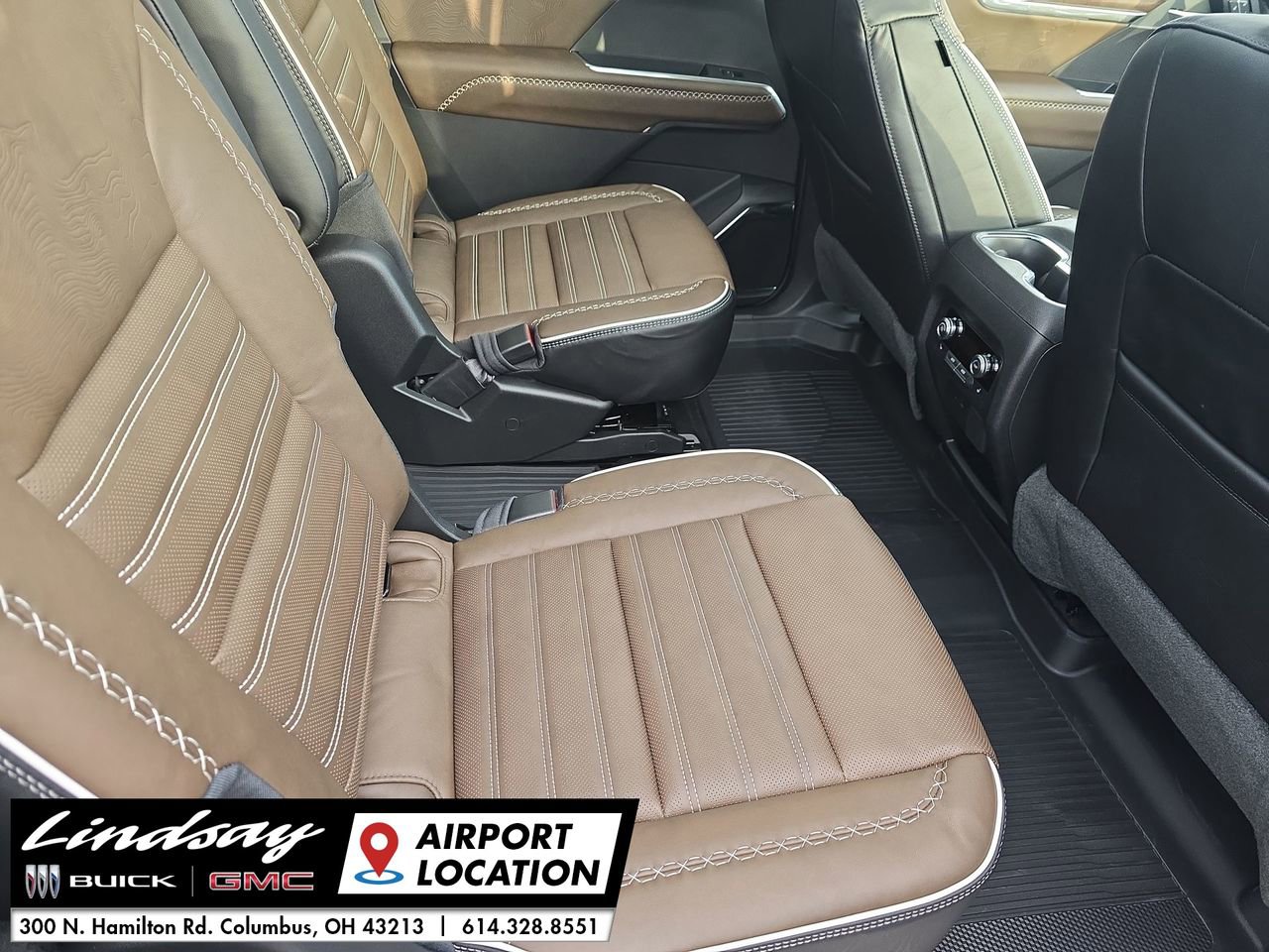 New 2026 GMC Acadia Denali Ultimate w/ LPO, Floor Liner Package image 28