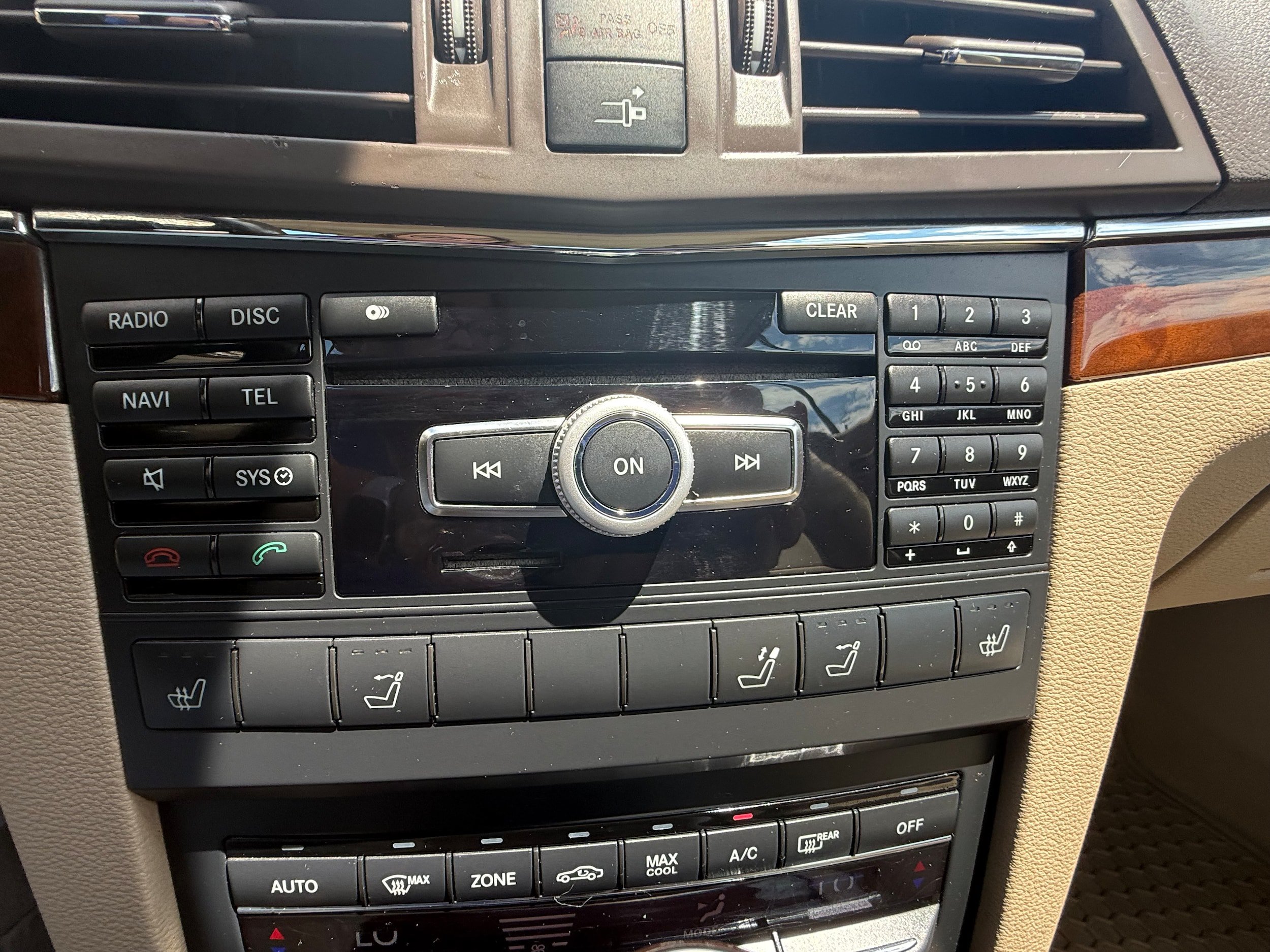 Used 2012 Mercedes-Benz E 350 Cabriolet image 7