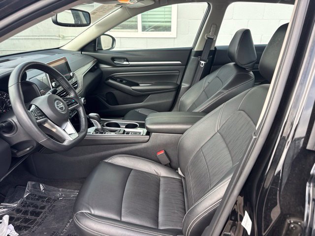 Used 2021 Nissan Altima 2.5 Platinum AWD/4WD image 8