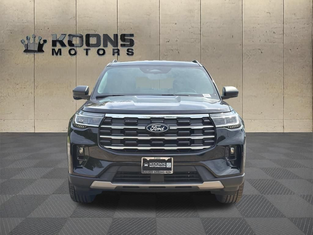 New 2027 Ford Explorer Active w/ Active Comfort Package AWD/4WD image 3