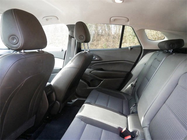 Used 2024 Chevrolet Trax LT w/ Driver Confidence Package image 9