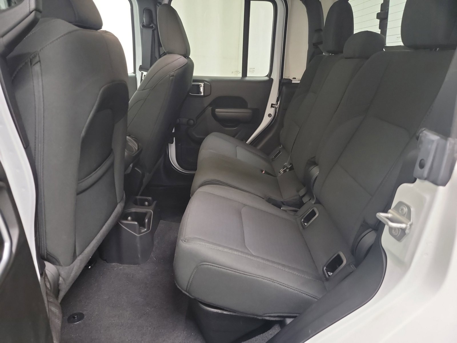 Used 2021 Jeep Gladiator Sport image 28