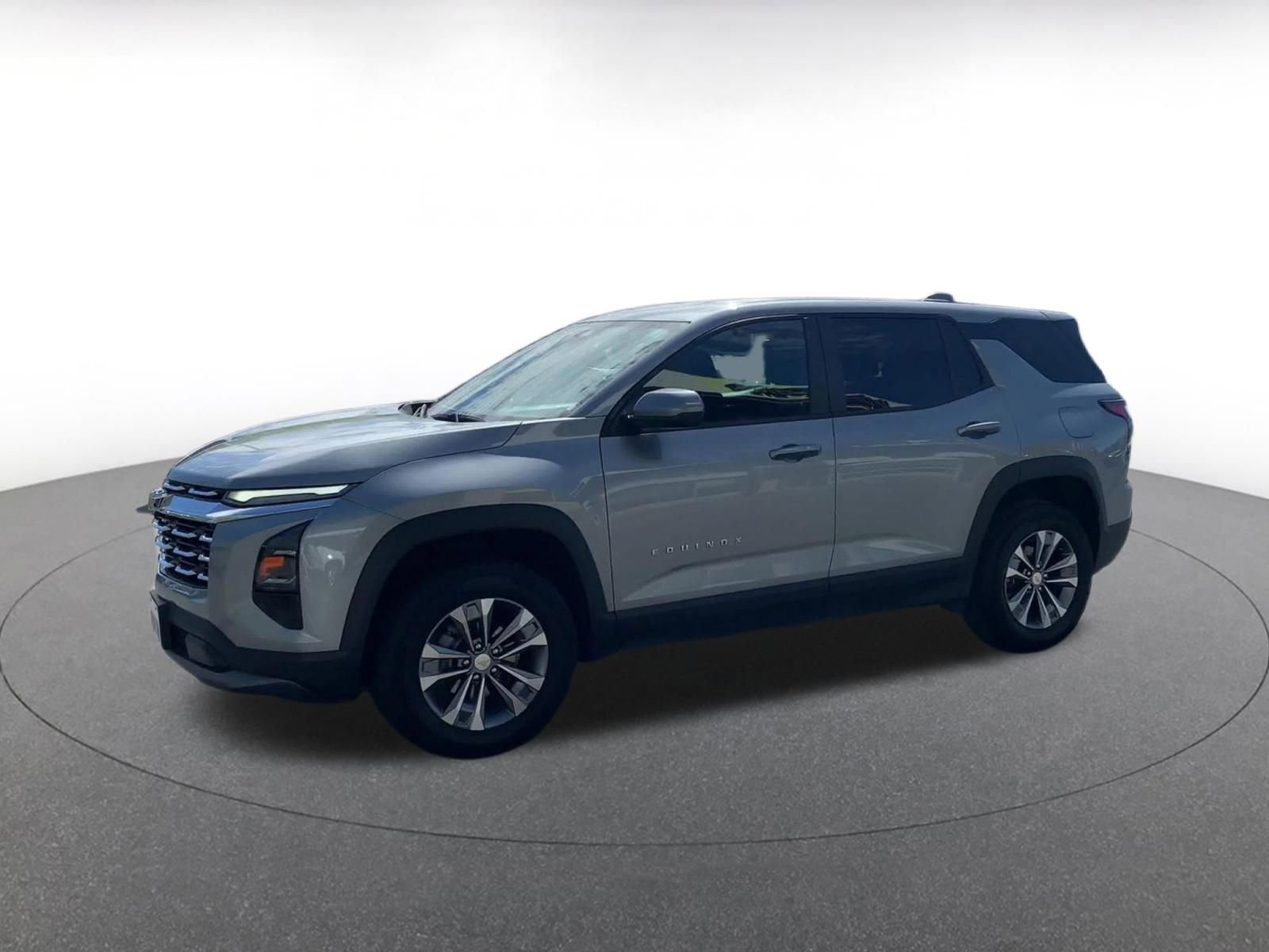 Used 2025 Chevrolet Equinox LT image 8