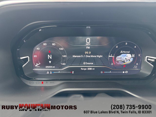 Used 2024 GMC Yukon Denali image 16