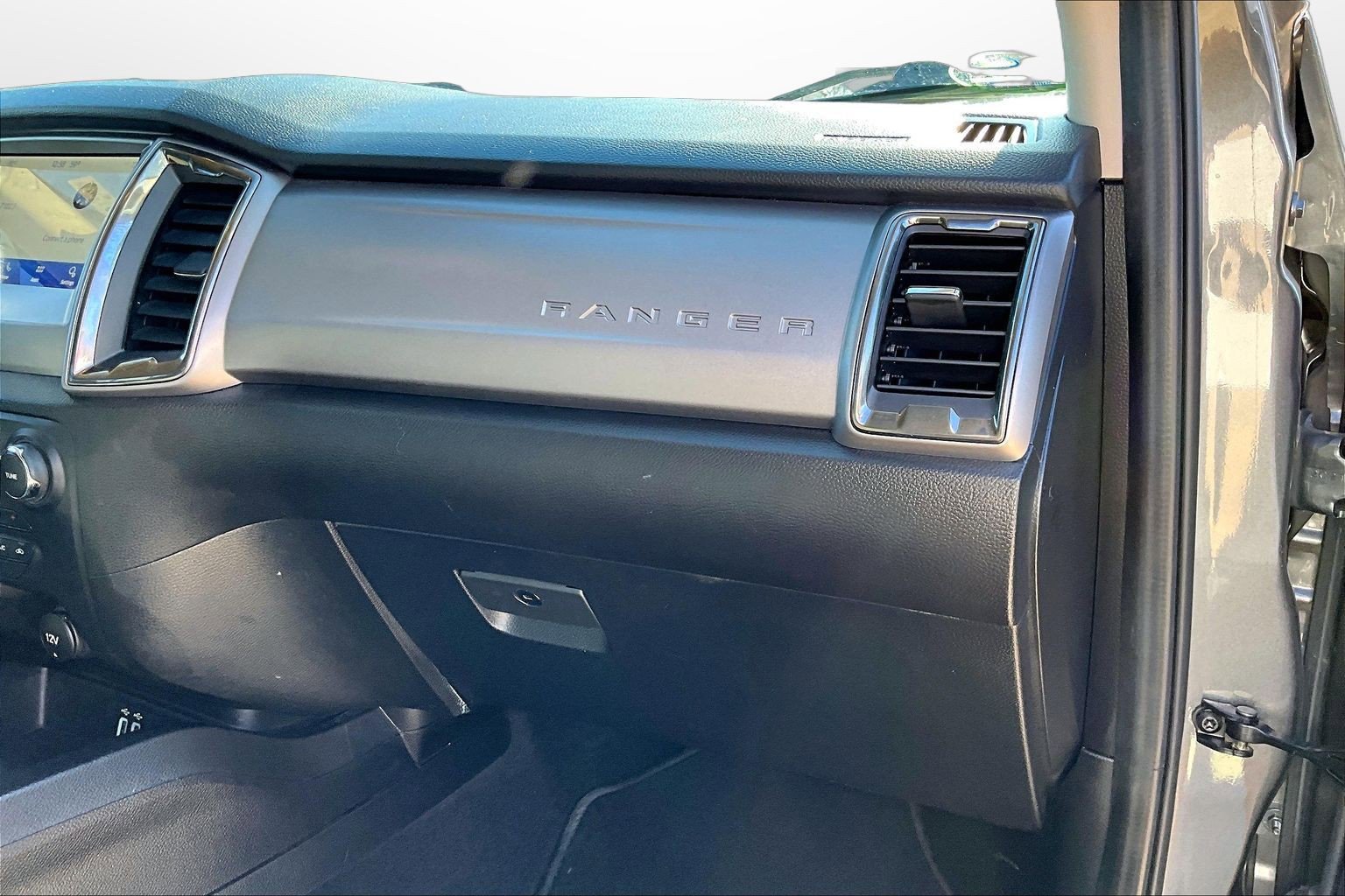 Used 2022 Ford Ranger XLT w/ Equipment Group 302A High image 21