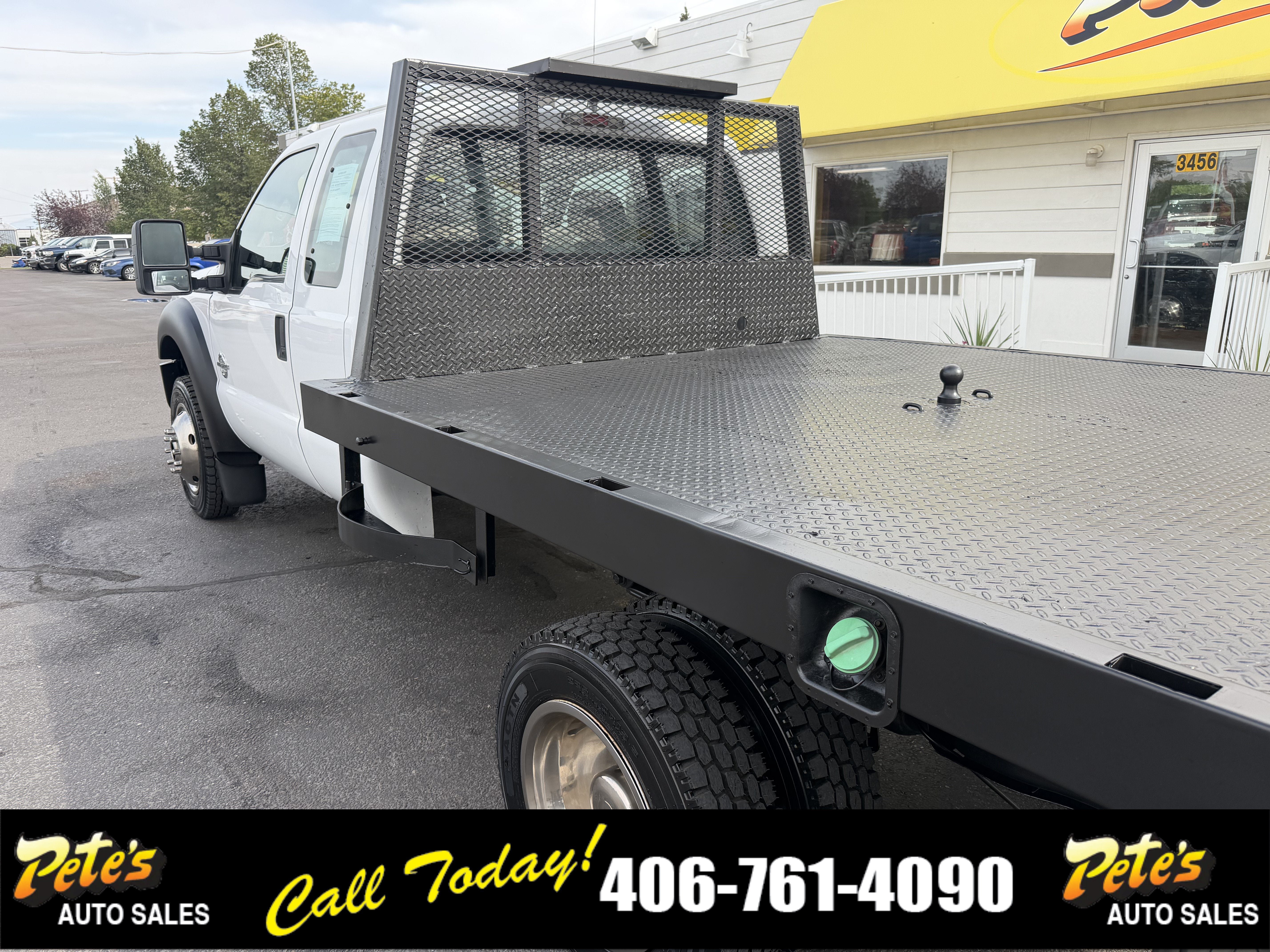 Used 2011 Ford F550 4x4 SuperCab Super Duty w/ Payload Upgrade Pkg image 10