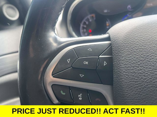Used 2022 Jeep Grand Cherokee Laredo X RWD image 24