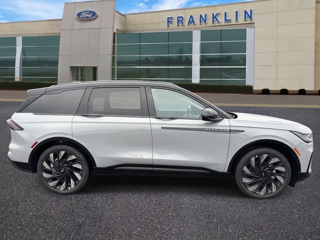 New 2026 Lincoln Nautilus Reserve w/ Jet Appearance Package image 8